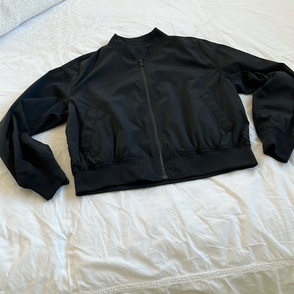 Uniqlo BomberJacket
